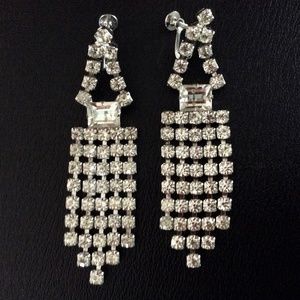 c1940’s Elegant Screw Back Crystal Dangle Earrings